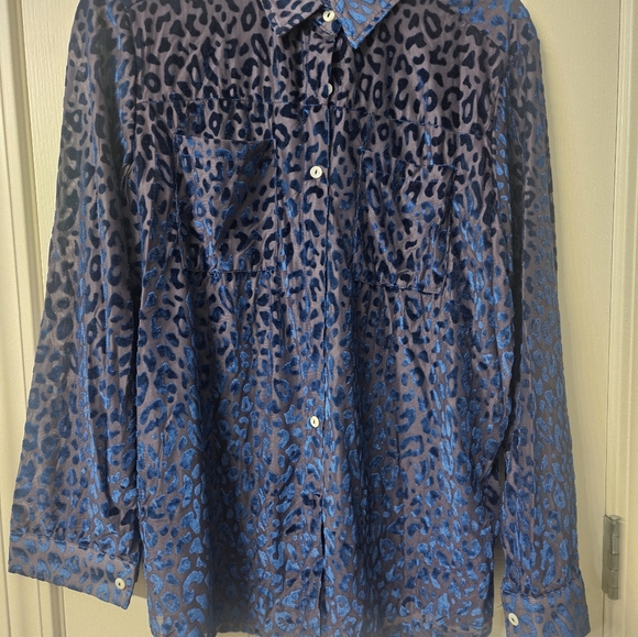 Blue velvet burn out leopard pattern shirt - Picture 5 of 10